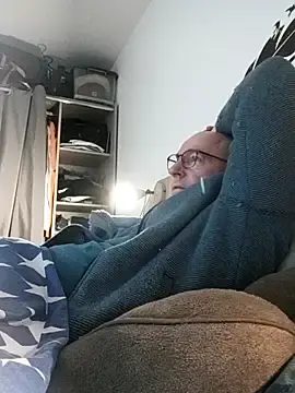 Stripchat Live Sex Cam of bogland33