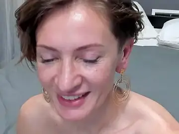 Stripchat Free Live Porn of Dorothy_Meyer