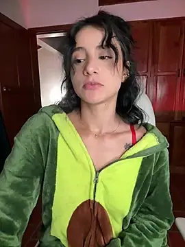 Stripchat Live Sex Cam of Ale_Lewis