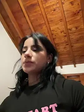 Stripchat Live Sex Cam of Ale_Lewis