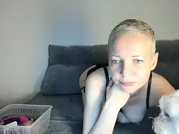 Stripchat Watch Live Sex Cams of Blueskynicci