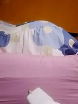 Stripchat Live Sex Cam of HornyAss_Bitch