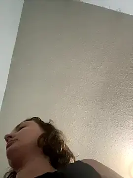 MilfyMrsRobinson from stripchat