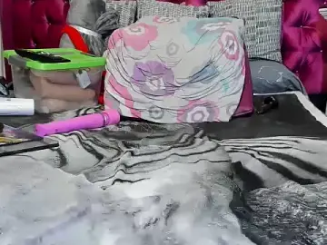 Stripchat Best Webcam of ArianaGoldd