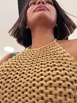 Stripchat Adult Webcam of Irina_Velvett