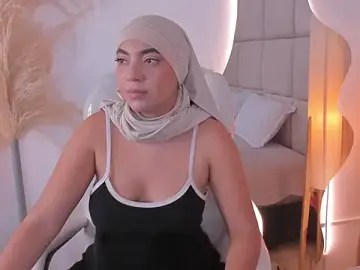 Stripchat Nude Webcam of Sooffii_1