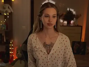 Stripchat Best live sex cam show of ManiFreyja