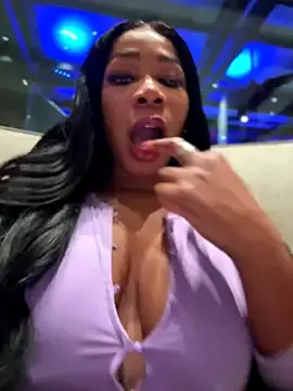 Stripchat Watch Live Sex Cams of Belle___