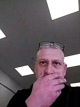 Stripchat Live Sex Cam of Husoban