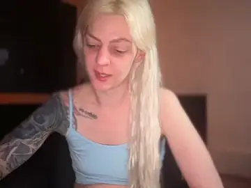 Stripchat Watch Live Sex Cams of Melina_Diamond