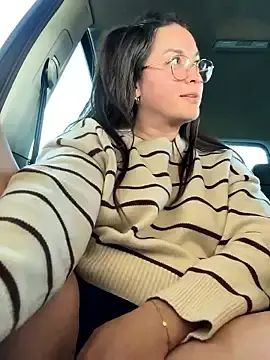 Stripchat Sex Cam of liloush__