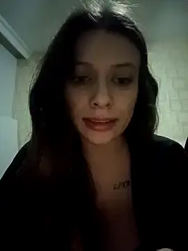 Stripchat Free Live Porn of DevinAras