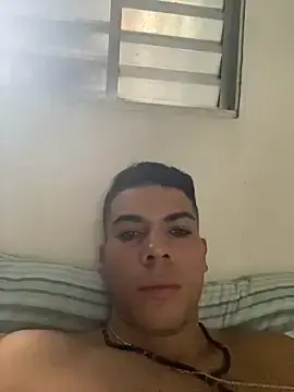 Stripchat Watch Live Sex Cams of Martins2444