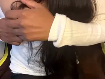 Stripchat Nude Webcam of Suvi-5