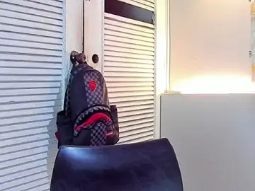 Stripchat Live Sex Cam of daniscot