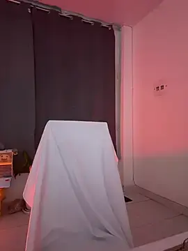 Stripchat Adult Webcams of 18_salo