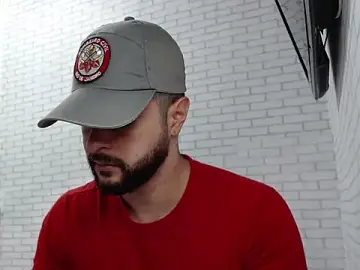 Stripchat Adult Webcam of BombeiroHotx