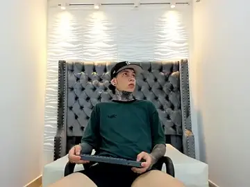 Stripchat Adult Video Chat of DANTE_ARMSTRONG