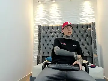 Stripchat Free Porn Cam of DANTE_ARMSTRONG