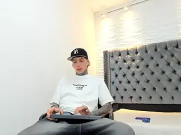 Stripchat Sex Chat of DANTE_ARMSTRONG