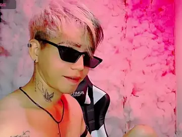 Stripchat Best live sex cam show of Tayson_Rivers