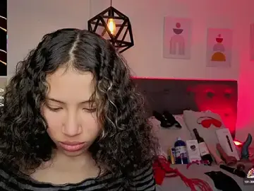 Stripchat Live Sex Cam of avans_15