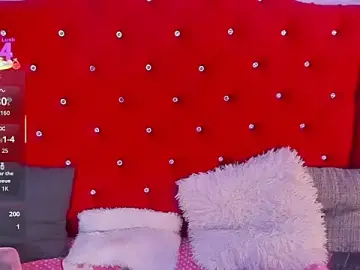 kylie1_ls from stripchat