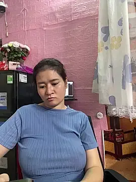 Stripchat Free Live Porn of Bollozzy_89