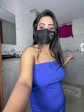 Stripchat Live Sex Cam of Naughty_Nisha0
