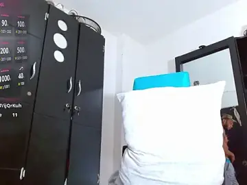 Stripchat Live Sex Cam of SELFSUCK_KING_420