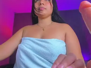 Stripchat Nude Webcam of luccia_smith