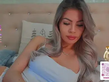 Stripchat Free Porn Cam of Natalimuur