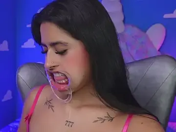 Stripchat Watch Live Sex Cams of miss___anya