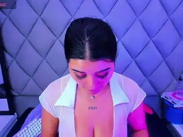 venusowen_ from stripchat