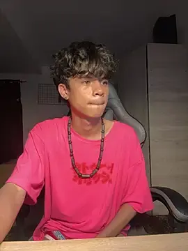 Stripchat Free Live Porn of OopsAgain_