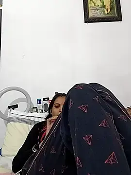 Hotty-Nidhi from stripchat