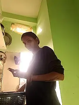 Stripchat Adult Webcam of Hotty-Nidhi