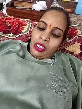 Stripchat Live Sex Cam of Hotty-Nidhi