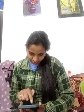 Stripchat Live Sex Cam of Sexy-Kavya2