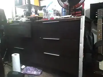 Stripchat Live Sex Cam of Antoniothedon