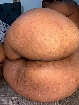 Stripchat Free Porn Cam of Charlotte_bronxxx