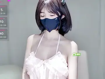 Stripchat Live Sex Cam of -Hell0-Kitty