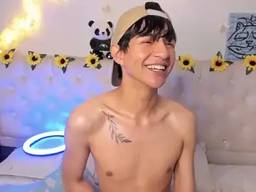 Stripchat Adult Webcams of AleAurarashi