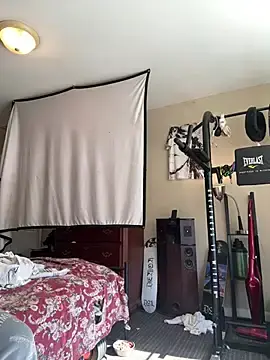 Stripchat Live Sex of KeYBuMp323