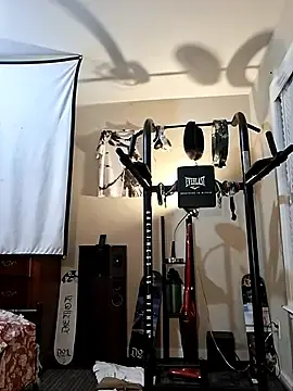 KeYBuMp323 from stripchat