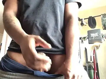 Stripchat Adult Video Chat of KeYBuMp323