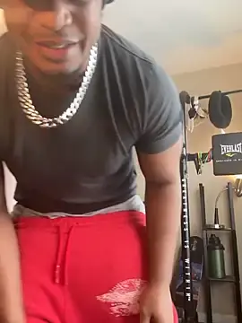 Stripchat Sex Chat of KeYBuMp323