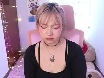 Stripchat Watch Live Sex Cams of KuroChan420