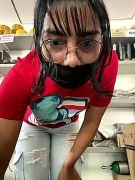 Stripchat Adult Webcam of Kyra__Rose