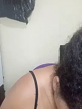 Ravena2290 from stripchat